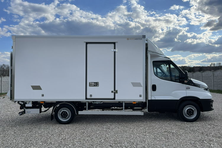 Mercedes Sprinter Iveco Daily 3.0/160KM Winda_B.A.R.-750Kg Chłodnia_Carrier -29 C/+29 C zdjęcie 6