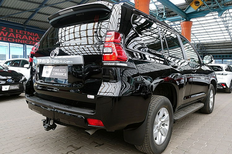Toyota Land Cruiser 3 Lata GWARANCJA 4x4 Kraj Bezwypadkowy NOWY MODEL Skóra+Led 4x2 zdjęcie 8