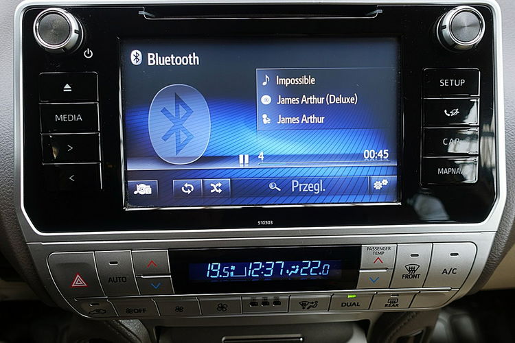 Toyota Land Cruiser 3 Lata GWARANCJA 4x4 Kraj Bezwypadkowy NOWY MODEL Skóra+Led 4x2 zdjęcie 19