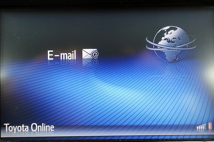 Toyota Land Cruiser 3 Lata GWARANCJA 4x4 Kraj Bezwypadkowy NOWY MODEL Skóra+Led 4x2 zdjęcie 29