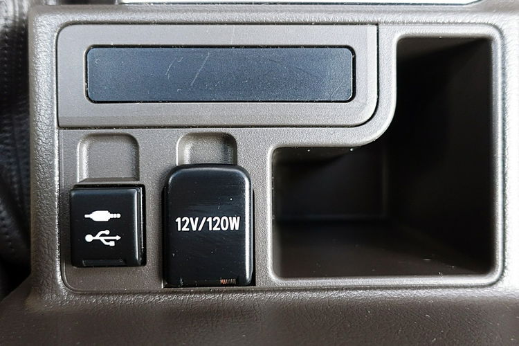 Toyota Land Cruiser 3 Lata GWARANCJA 4x4 Kraj Bezwypadkowy NOWY MODEL Skóra+Led 4x2 zdjęcie 51