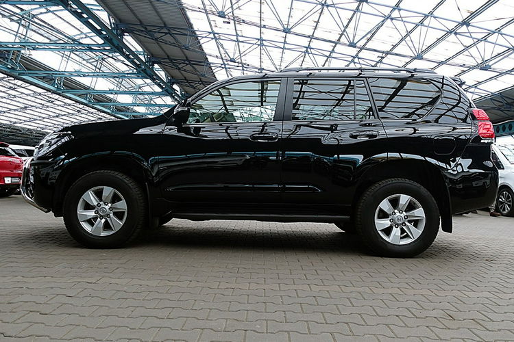 Toyota Land Cruiser 3 Lata GWARANCJA 4x4 Kraj Bezwypadkowy NOWY MODEL Skóra+Led 4x2 zdjęcie 65