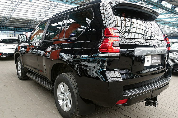 Toyota Land Cruiser 3 Lata GWARANCJA 4x4 Kraj Bezwypadkowy NOWY MODEL Skóra+Led 4x2 zdjęcie 68