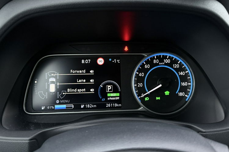 Nissan Leaf 62kwh Tekna + max wersja kamery 360 skóry zamiana 1.r.gwaran zdjęcie 33