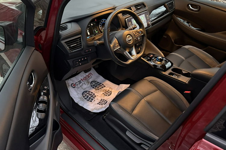 Nissan Leaf 62kwh Tekna + max wersja kamery 360 skóry zamiana 1.r.gwaran zdjęcie 40