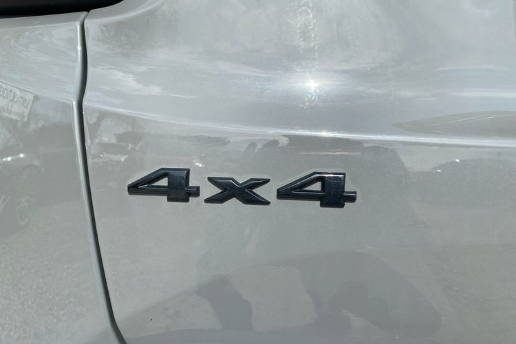Jeep Renegade 2.4 i automat 4x4 ledy kamera xenon zamiana 1. Rok gwarancji zdjęcie 34
