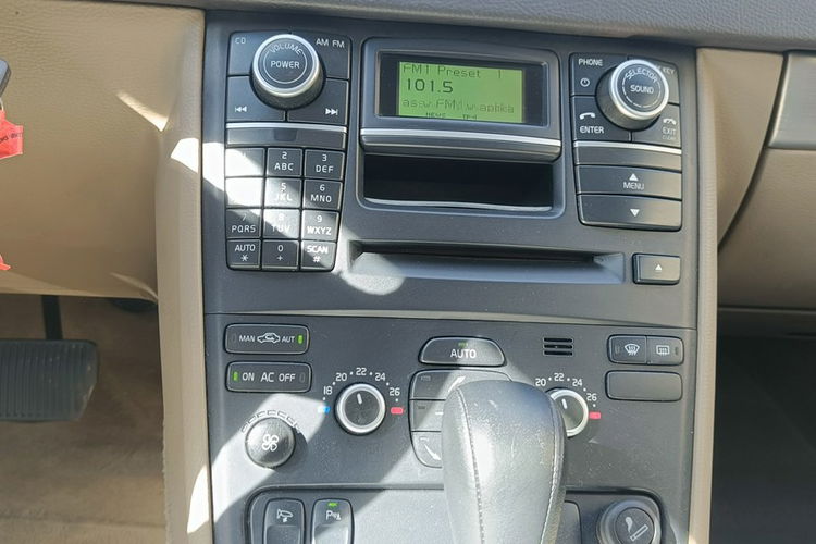 Volvo XC 90 2.4 D5 Momentum AWD, automat, bezwypadkowy, skóra, nawigacja, zdjęcie 21