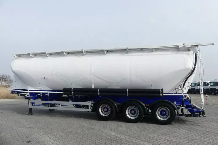 Spitzer SF / CYSTERNA 55m3 / SILOS DO MATERIAŁÓW SYPKICH / zdjęcie 3