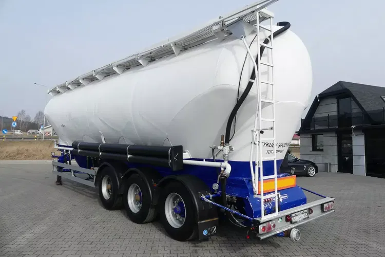 Spitzer SF / CYSTERNA 55m3 / SILOS DO MATERIAŁÓW SYPKICH / zdjęcie 4