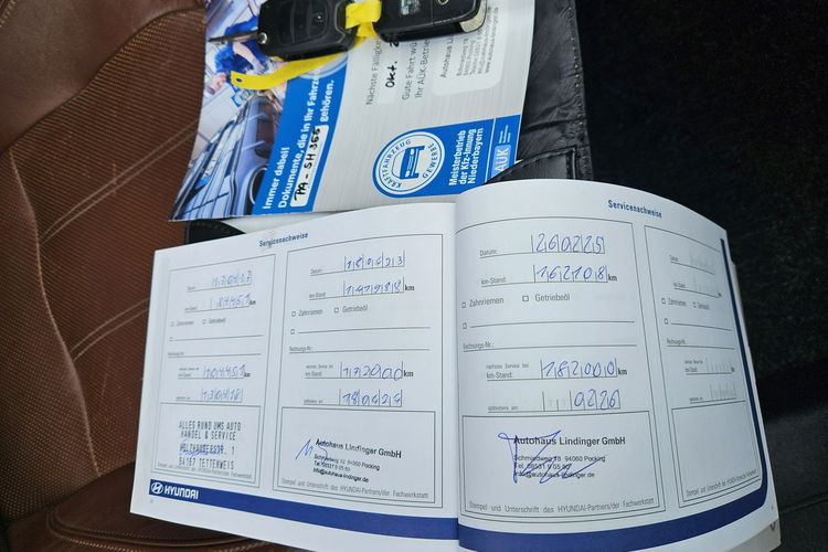 Hyundai ix35 Climatronic / Nawigacja / Podgrzewane fotele / Skóra , itd zdjęcie 12