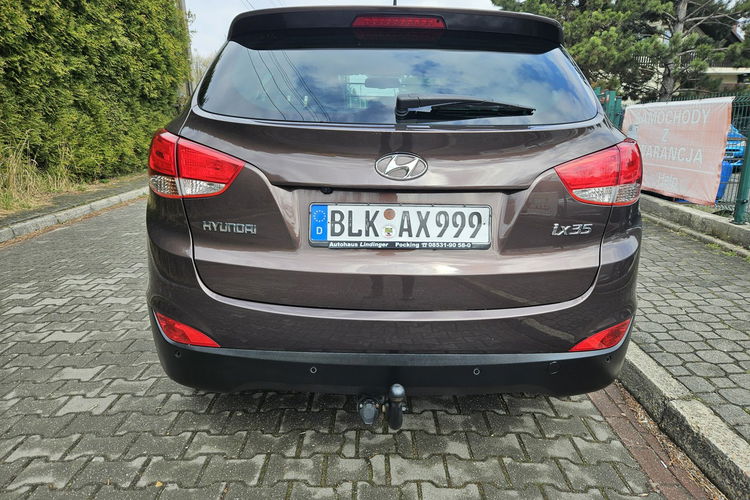 Hyundai ix35 Climatronic / Nawigacja / Podgrzewane fotele / Skóra , itd zdjęcie 4