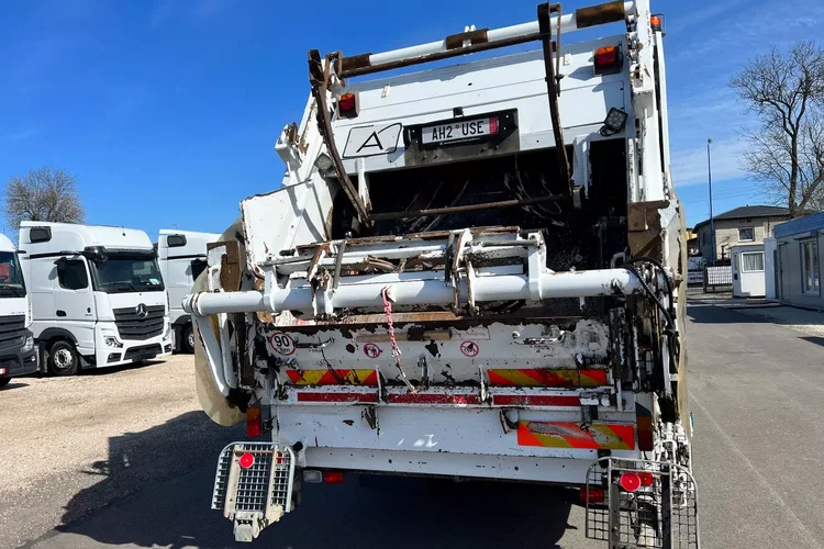 Mercedes AROCS 2536 eur6 FAUN VARIOPRSS520 zdjęcie 9