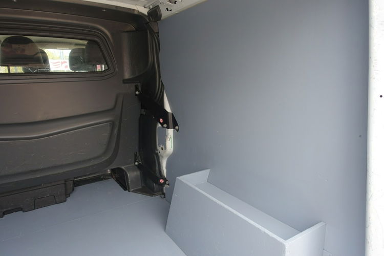 Renault Trafic FV 23% Long L2H1 Brygadówka 6 osób 2.0DCI 145KM Org.Lakier Serwis zdjęcie 14
