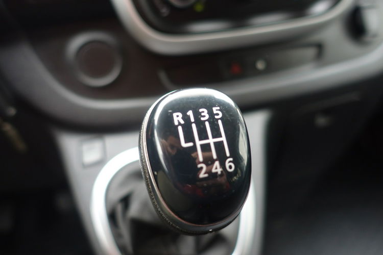 Renault Trafic FV 23% Long L2H1 Brygadówka 6 osób 2.0DCI 145KM Org.Lakier Serwis zdjęcie 29