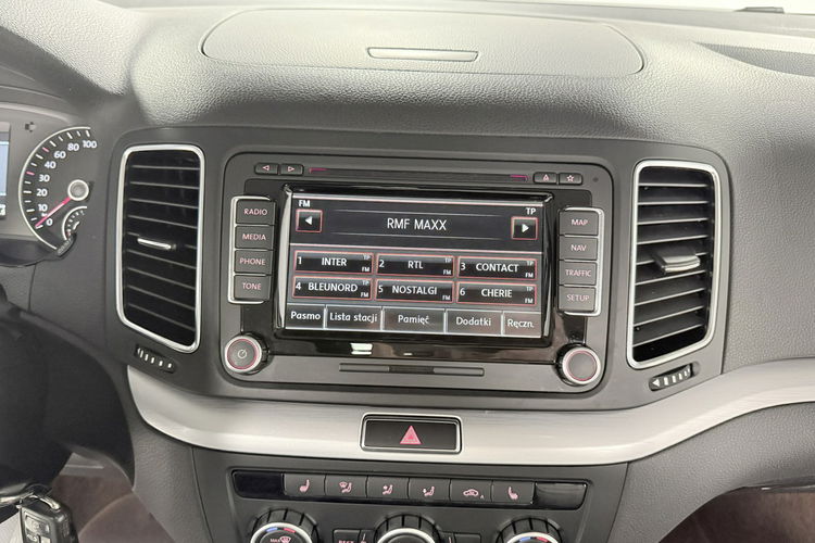 Volkswagen Sharan 2.0 TDI 177PS +DSG"KARAT Exclusive"7-Osobowy BiXenon NAVI Skóry NIEMCY zdjęcie 33