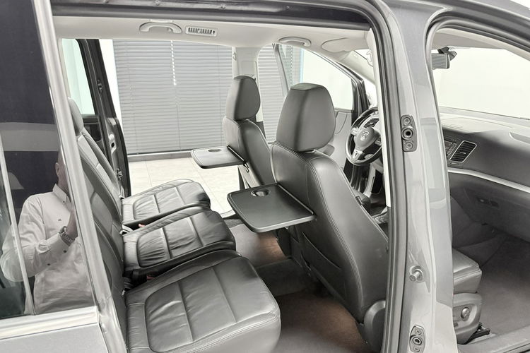 Volkswagen Sharan 2.0 TDI 177PS +DSG"KARAT Exclusive"7-Osobowy BiXenon NAVI Skóry NIEMCY zdjęcie 37