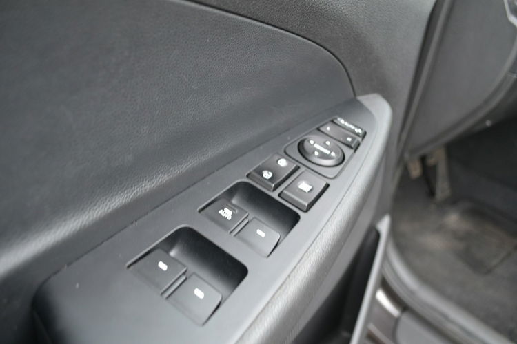 Tucson Hyundai i40 1.7 CRDi automat, b.ładny stan, bezwypadkowy zdjęcie 17