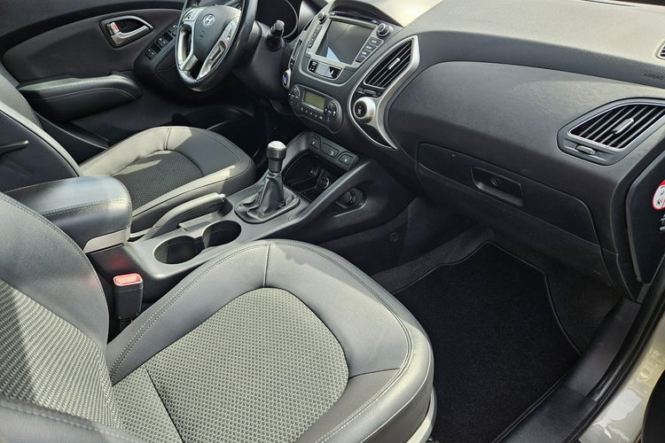 Hyundai ix35 Navi / Android + Kamera cofania / Podgrzewane fotele zdjęcie 11