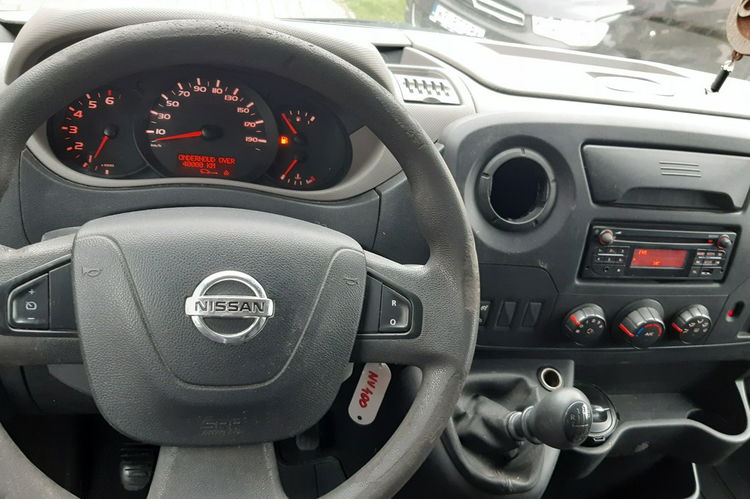 Nissan NV 400 zdjęcie 20