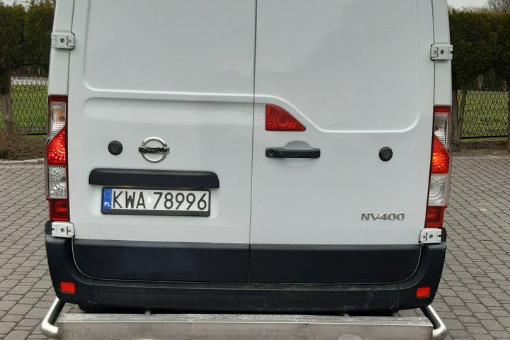Nissan NV 400 zdjęcie 24