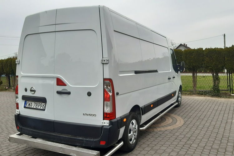 Nissan NV 400 zdjęcie 25