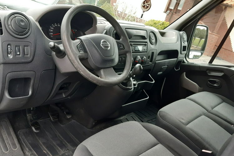 Nissan NV 400 zdjęcie 7
