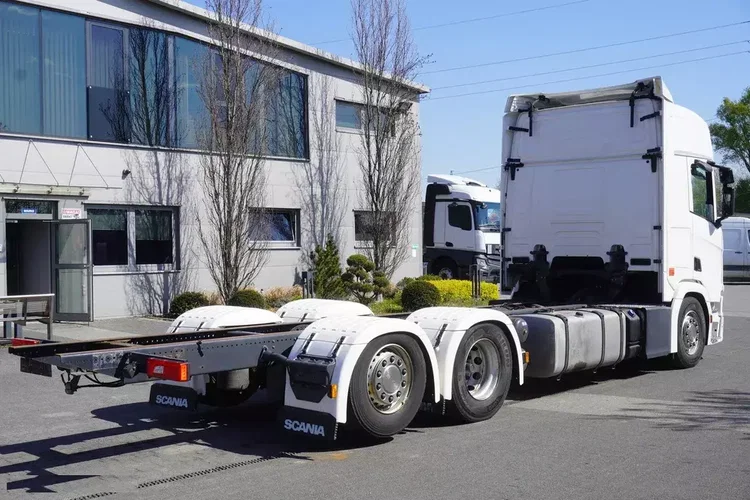 Scania R500 / Rama 7.7 m / 3. oś skrętna zdjęcie 4