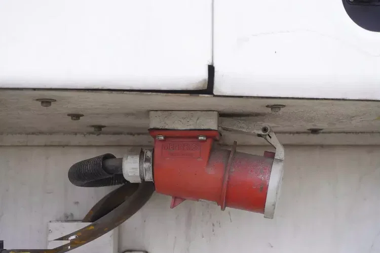 Naczepa chłodnicza Schmitz Cargobull / Thermoking SLX E Spectrum 250 Multitemperatura / Dopplestock zdjęcie 16