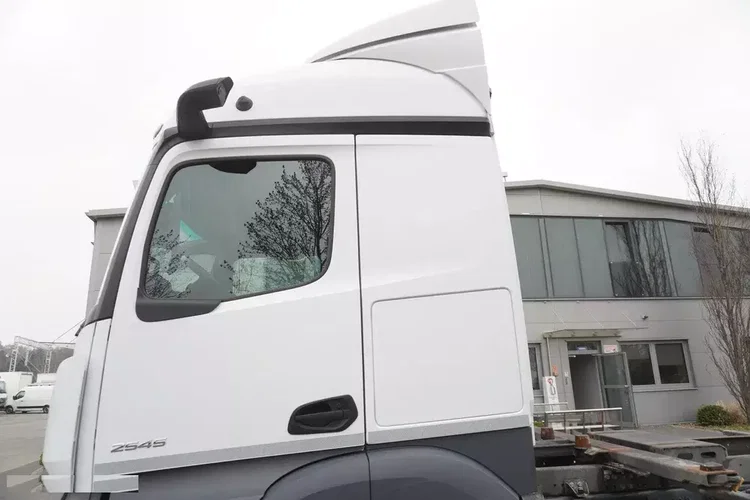Mercedes Actros 2545 6×2 MP5 / FULL ADR / zdjęcie 16