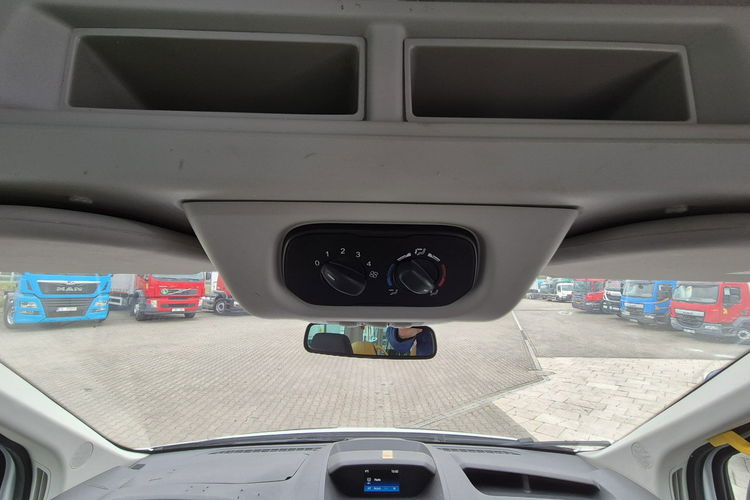 Transit Ford Transit 2.0 TDCi, Bus oryginalny 9 osób + rampa, Non stop serwis zdjęcie 19