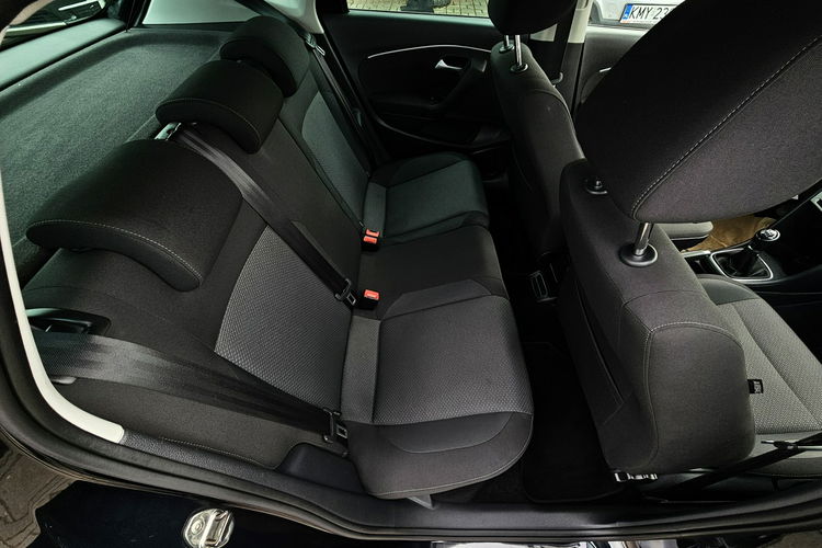 Volkswagen Polo radar, grzane fotele, alu, tempomat, klimatronik zdjęcie 13