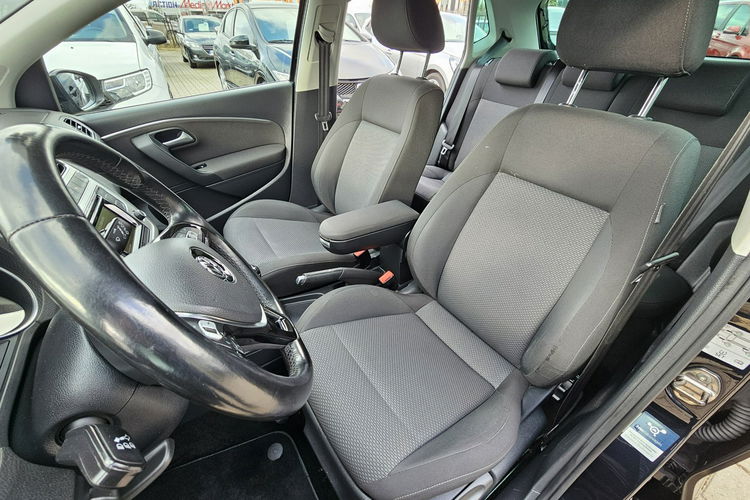 Volkswagen Polo radar, grzane fotele, alu, tempomat, klimatronik zdjęcie 20