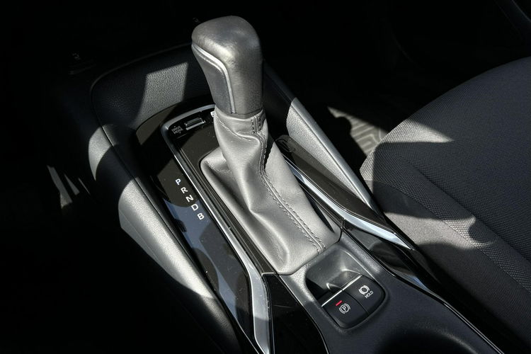 Toyota Corolla 1.8 Hybrid 122KM COMFORT STYLE TECH, salon Polska, gwarancja zdjęcie 17