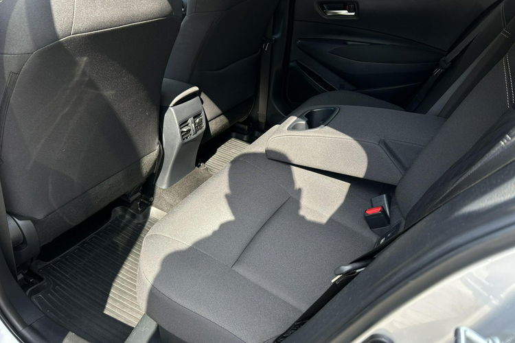 Toyota Corolla 1.8 Hybrid 122KM COMFORT STYLE TECH, salon Polska, gwarancja zdjęcie 24