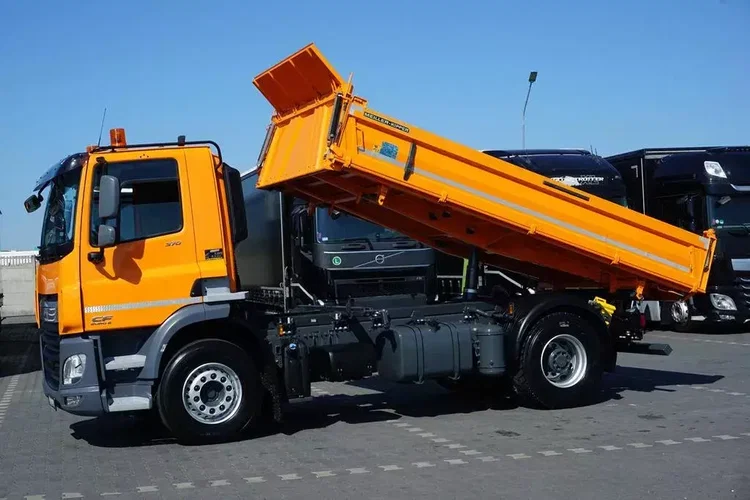 DAF / CF / 370 / EURO 6 / WYWROTKA 3 STRONNA / ŁAD. 8750 KG zdjęcie 3