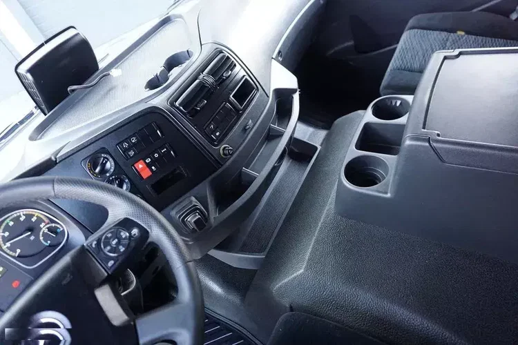 Mercedes ATEGO / 1527 / ACC / E 6 / BURTO - FIRANKA + WINDA / 18 PALET / ŁAD. 7880 KG zdjęcie 9