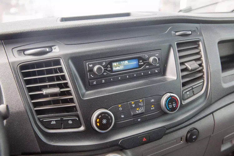 Ford Transit L3H2 Zawieszenie MAXI 3500kg zdjęcie 5