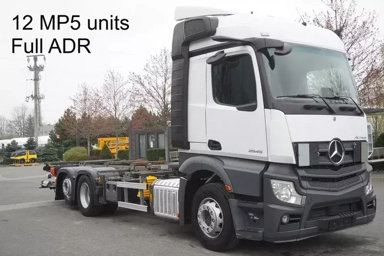 Mercedes Actros 2545 6×2 MP5 / FULL ADR / zdjęcie 1