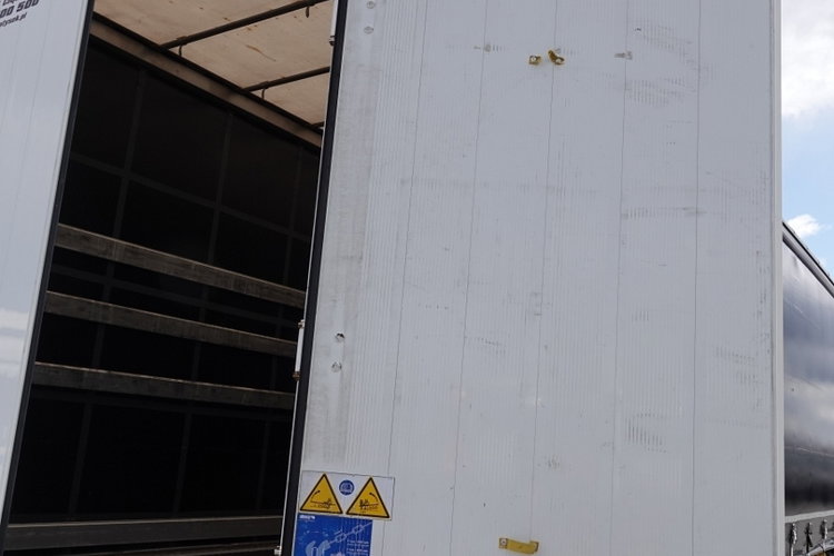 Schmitz -CARGOBULL / FIRANKA / JOLODA / TRAILERLODA /  VARIOS / 385/55 R22, 5 /  KOSZ NA PALETY  zdjęcie 14