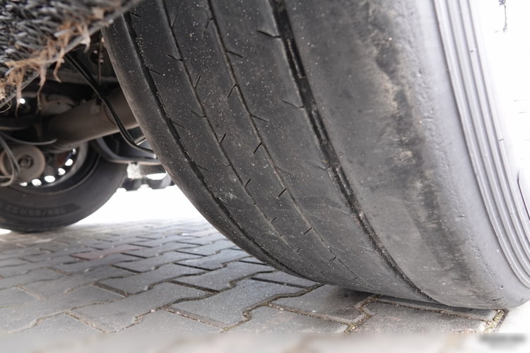 Schmitz -CARGOBULL / FIRANKA / JOLODA / TRAILERLODA /  VARIOS / 385/55 R22, 5 /  KOSZ NA PALETY  zdjęcie 24