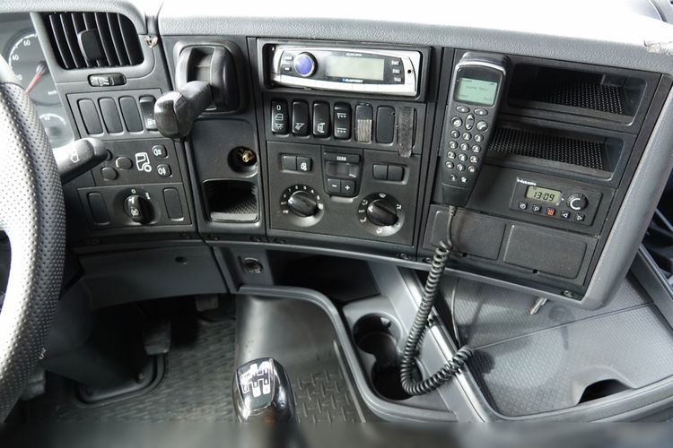 Scania R 420 / RETARDER / HYDRAULIKA / NISKA KABINA / MANUAL  zdjęcie 28