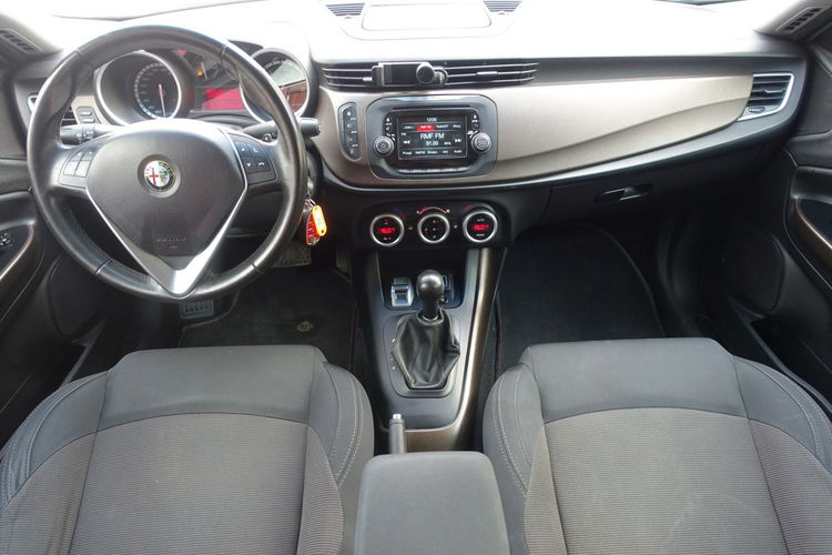 Alfa Romeo Giulietta Oferta Prywatna Salon Polska 100% Org. Lakier zdjęcie 16