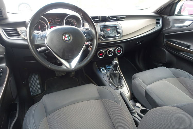 Alfa Romeo Giulietta Oferta Prywatna Salon Polska 100% Org. Lakier zdjęcie 17
