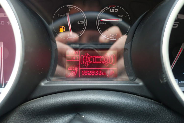 Alfa Romeo Giulietta Oferta Prywatna Salon Polska 100% Org. Lakier zdjęcie 18