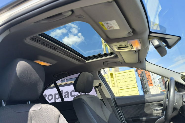 BMW 320 2.0d 163KM Automat Navi Szyberdach zdjęcie 25