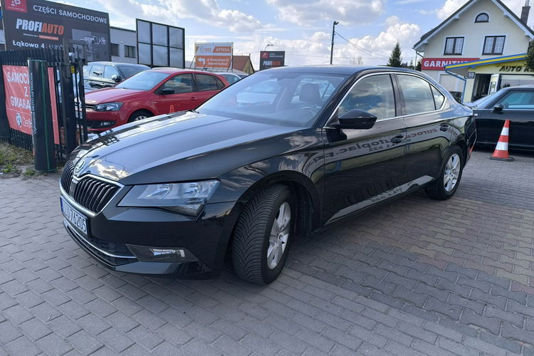 Skoda Superb 1.6 TDi 120KM Skóra Automat zdjęcie 10
