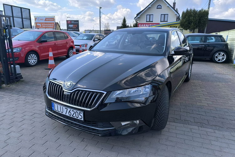 Skoda Superb 1.6 TDi 120KM Skóra Automat zdjęcie 11