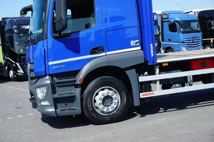 Mercedes ACTROS / 2543 / ACC / E 6 / PEŁNY ADR / PLATFORMA / ZAWIESIE POD WÓZEK zdjęcie 18