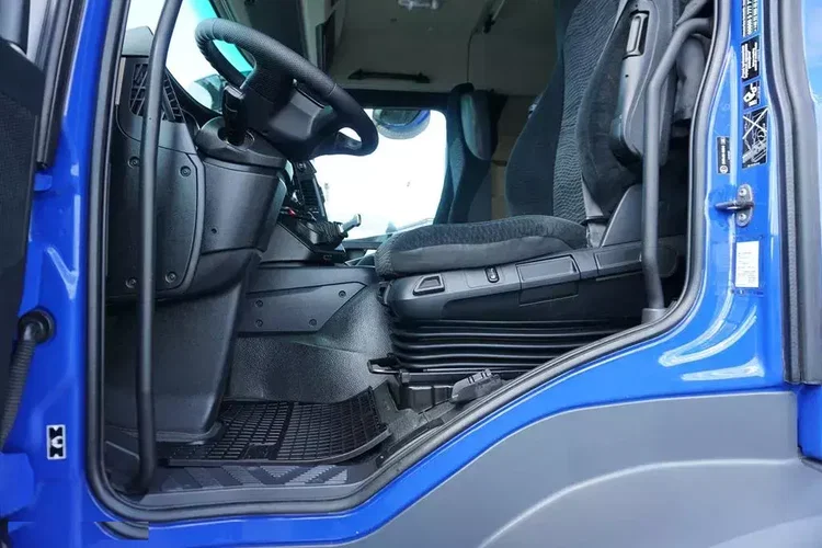 Mercedes ACTROS / 2543 / ACC / E 6 / PEŁNY ADR / PLATFORMA / ZAWIESIE POD WÓZEK zdjęcie 30