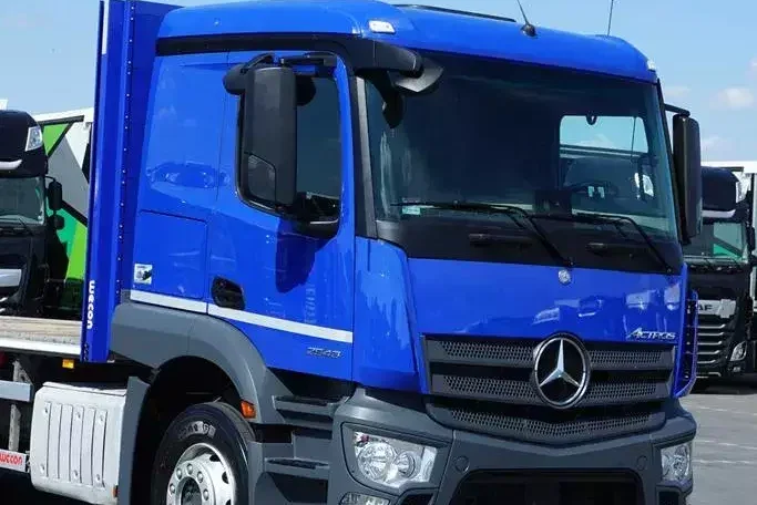 Mercedes ACTROS / 2543 / ACC / E 6 / PEŁNY ADR / PLATFORMA / ZAWIESIE POD WÓZEK zdjęcie 33